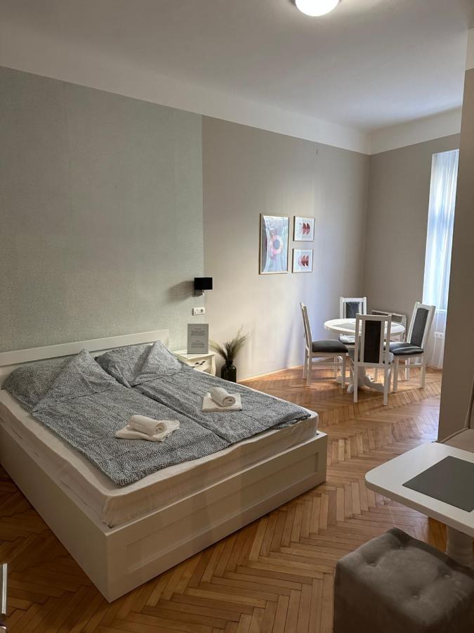 Nice 5 Apartments Sarajevo Luaran gambar