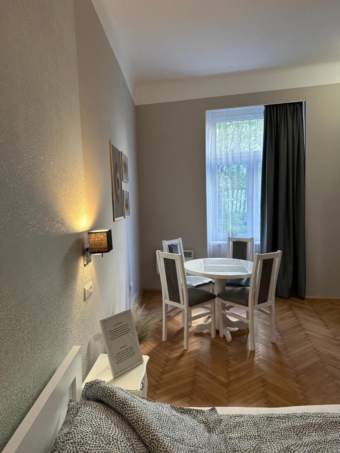 Nice 5 Apartments Sarajevo Luaran gambar
