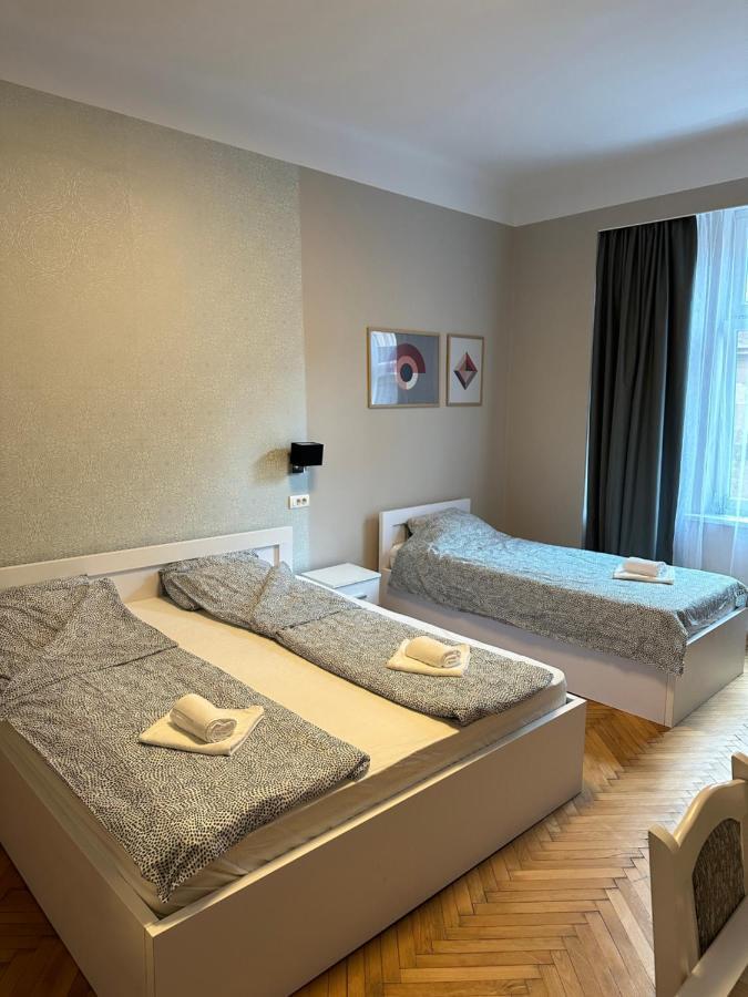 Nice 5 Apartments Sarajevo Luaran gambar