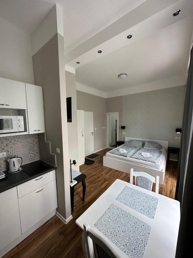 Nice 5 Apartments Sarajevo Luaran gambar