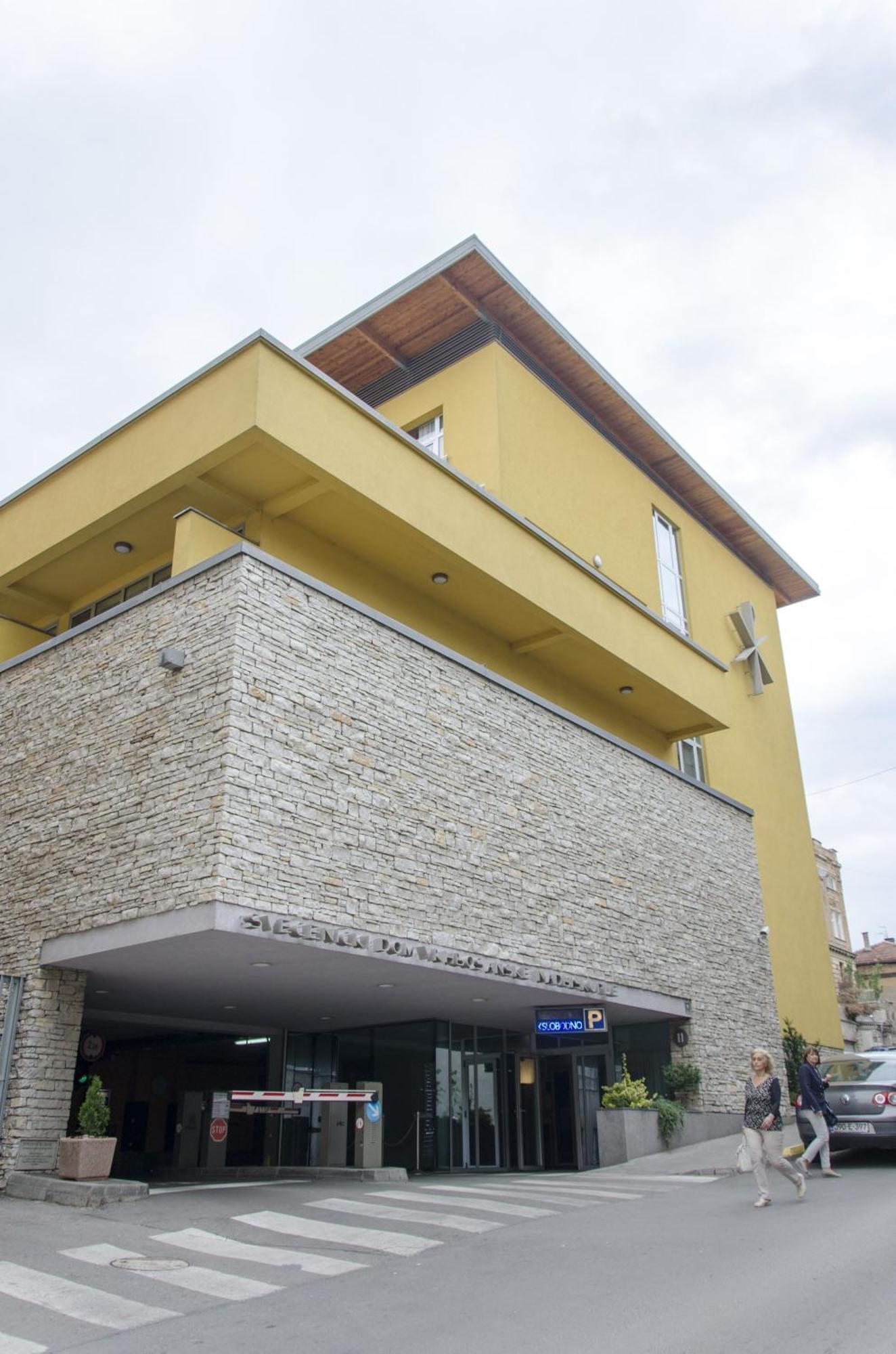 Nice 5 Apartments Sarajevo Luaran gambar